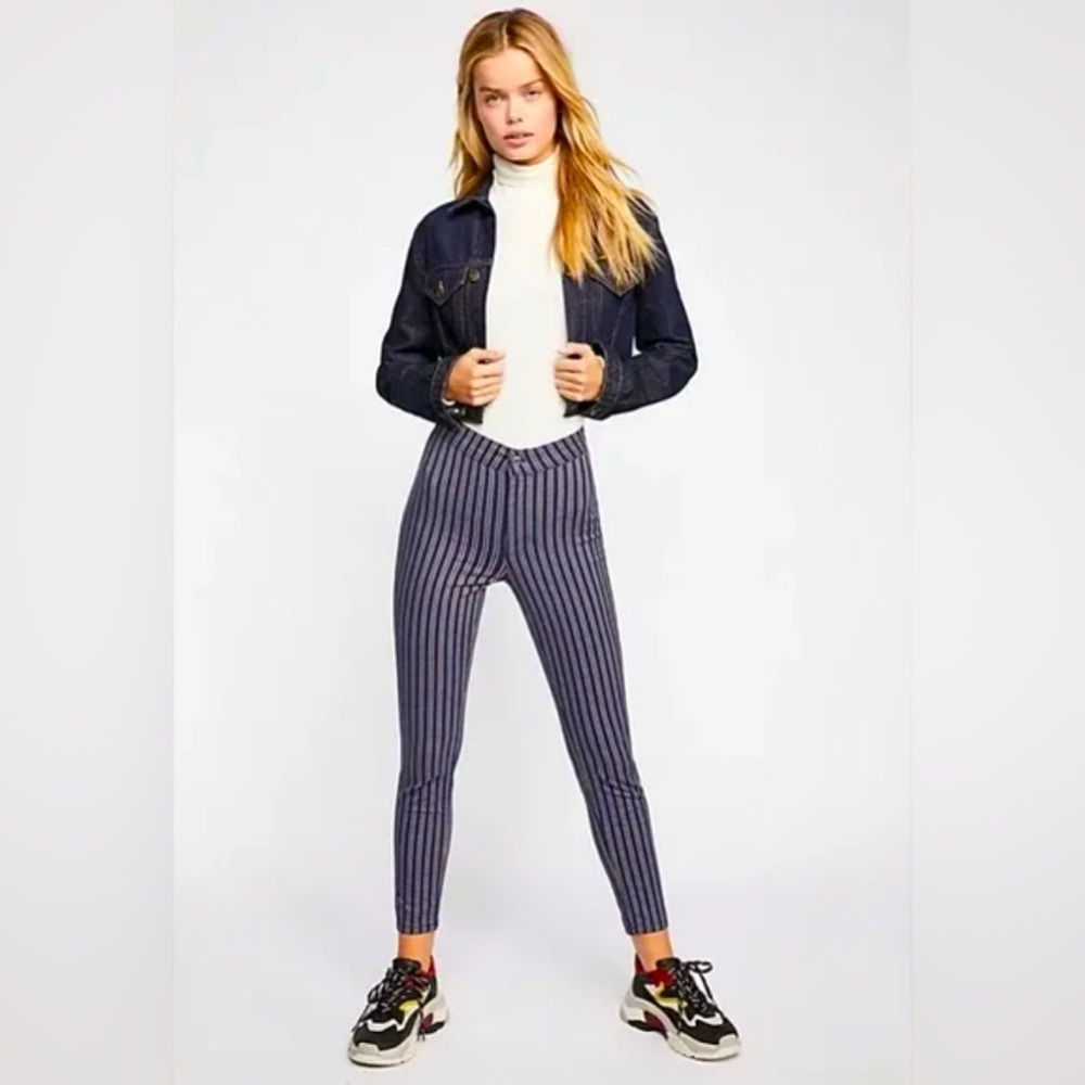 Free People Sz 29 Belle Navy Red Striped Skinny Pants
